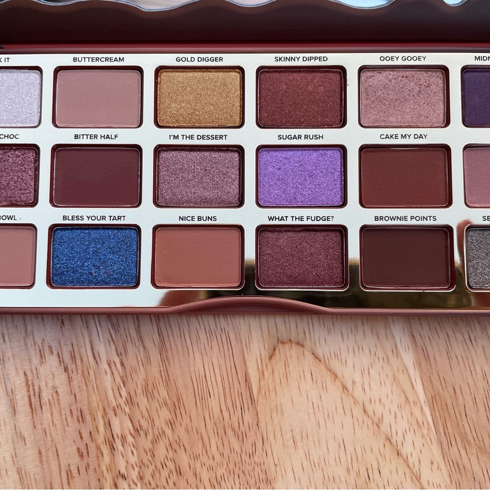 NIB Too Faced Better Than Chocolate Palette - Picture 6 of 8